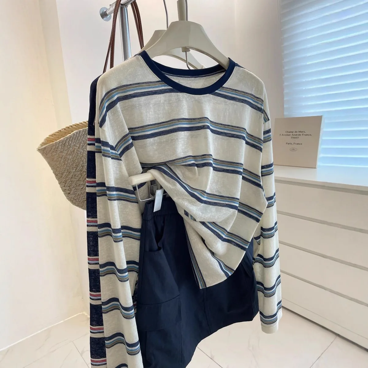 Minimalist Blue White Stripe L - огляд і ціна T-Shirts